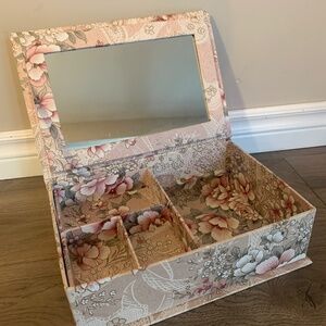 Jewelry Box